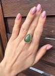 Pierścionek zielony nefryt  Łezka 