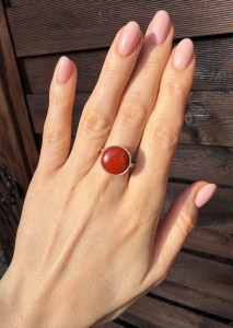 Pierścionek jaspis czerwony okrągły 