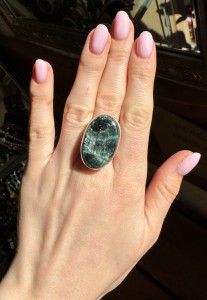 Pierścionek serafinit owal 