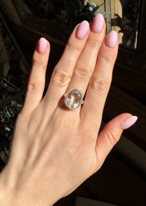 Pierścionek kryształ górski owalny fasetowany     