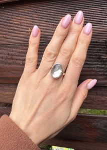 Pierścionek kryształ górski fasetowany owal    