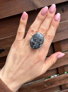 Pierścionek  larvikit owal