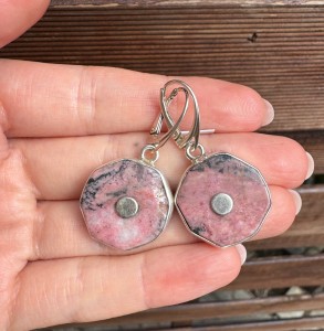 Kolczyki plastry różowy jaspis rodonit