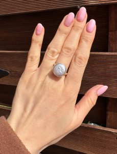 Pierścionek biała perła hodowana      