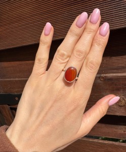 Pierścionek karneol owal
