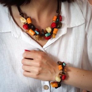 Sieć Bursztynowa z czerwienią i turkusem