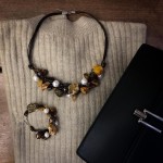 Bransoleta Sieć Bursztynowa z perłami