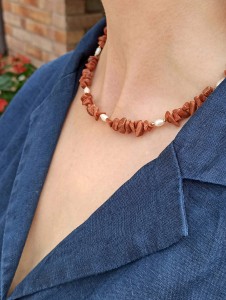 Naszyjnik klasyczny piasek pustyni biała perła złoty hematyt