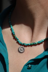 Naszyjnik klasyczny Słonecznik w błękicie