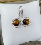 Kolczyki tygrysie oko oprawiane kwiaty 