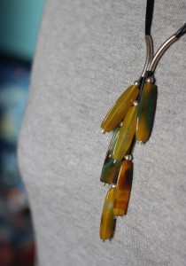 Grono agat żółto-zielony