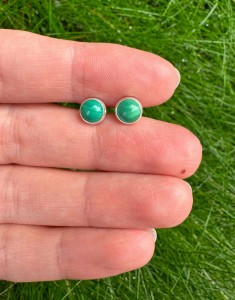 Kolczyki wkrętki malachit 6 mm   