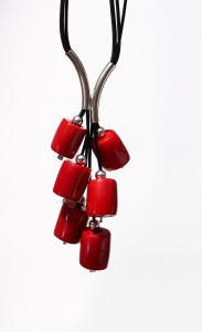 Grono koral czerwony wałeczki