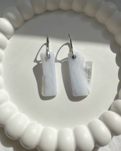 Kolczyki płaskie chalcedon błękitny  