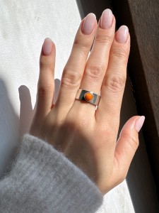 Pierścionek koral pomarańczowy kulka obrączka