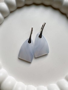 Kolczyki chalcedon błękitny  płaskie       