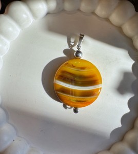 Wisior agat żółty okrągły 