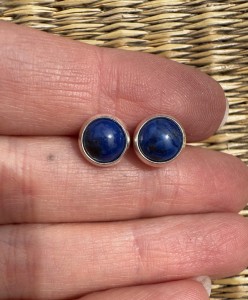 Kolczyki wkrętki lapis lazuli 8 mm     
