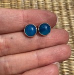Kolczyki wkrętki agat niebieski 8 mm     