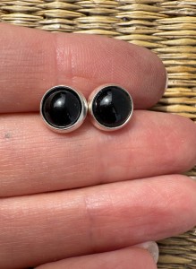 Kolczyki wkrętki czarny turmalin 8 mm   