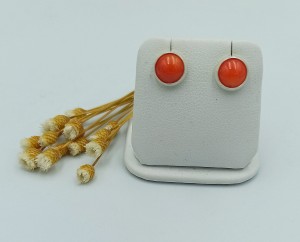 Kolczyki wkrętki koral pomarańczowy 8mm  