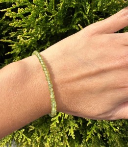 Bransoletka oliwin fasetowany  