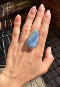 Pierścionek opal  afrykański  Łezka 