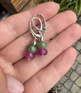 Kolczyki jadeit kolorowy zieleń  róż 