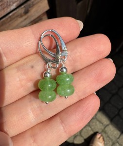 Kolczyki jadeit kolorowy zielony 