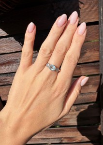 Pierścionek topaz sky fasetowany owale