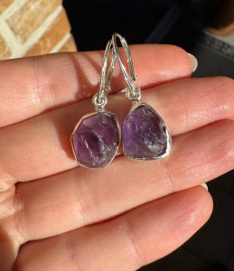 Kolczyki ametyst surowy 
