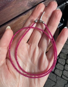 Naszyjnik rubin  fasetowany