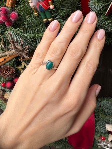 Pierścionek agat zielony owal 