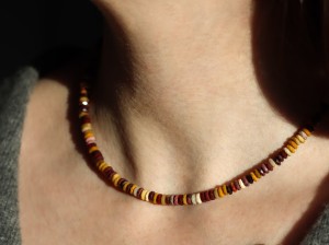 Naszyjnik jaspis mokait  fasetowany   