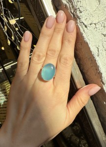 Pierścionek niebieski chalcedon owal